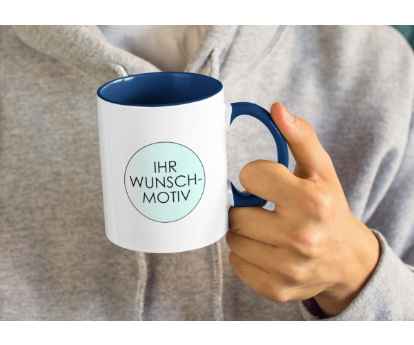 Keramik-Tasse, mit blauem Rand und Henkel, individuell bedruckt